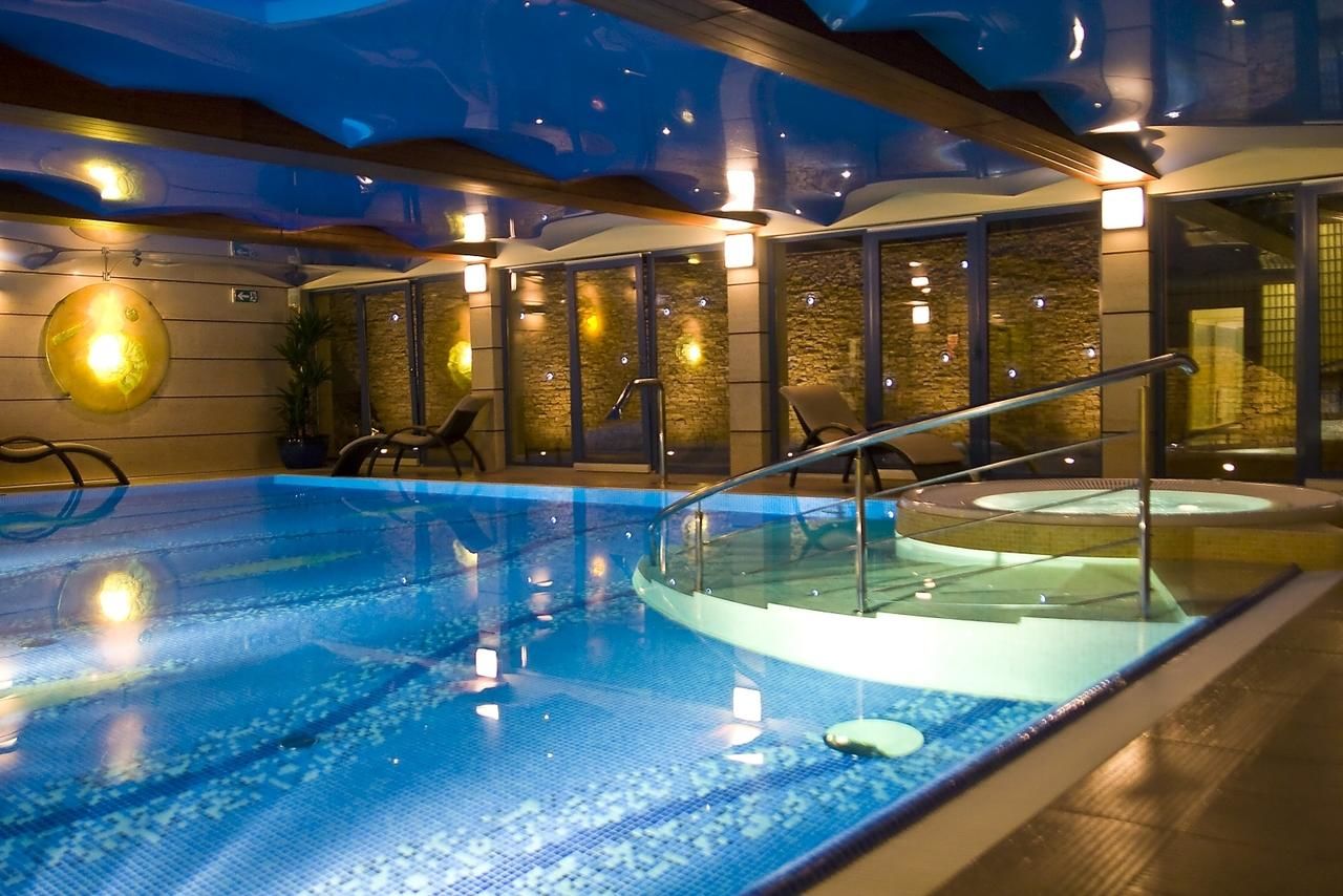 Отель Centuria Hotel & Natural Spa Огродзенец